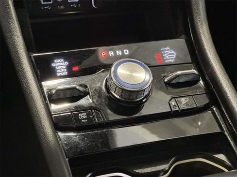 Certified 2021 Jeep Grand Cherokee L Overland w/ Luxury Tech Group IV image 26