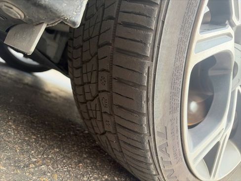 Used 2018 Kia Stinger GT2 image 5