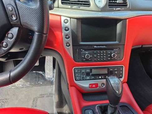 Used 2016 Maserati GranTurismo MC image 14