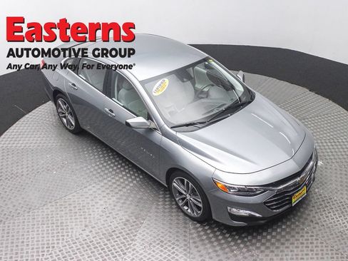 Used 2024 Chevrolet Malibu LT FWD image 3