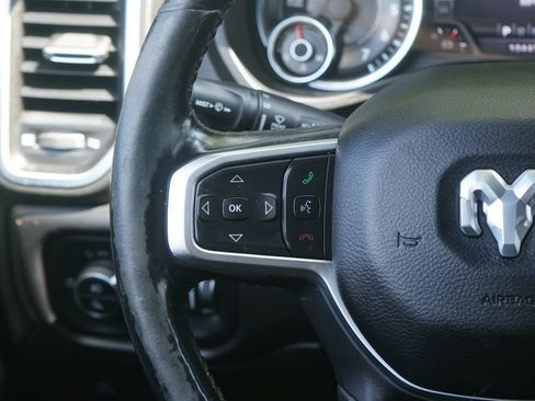 Used 2019 RAM 1500 Big Horn AWD/4WD image 14