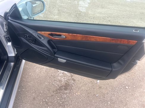 Used 2009 Mercedes-Benz SL 550 w/ Premium I Pkg image 15