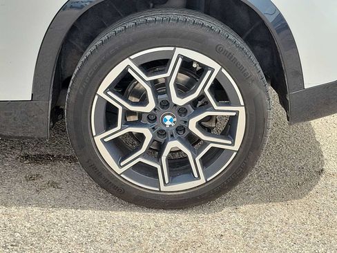 Used 2023 BMW X1 xDrive28i w/ Premium Package AWD/4WD image 12