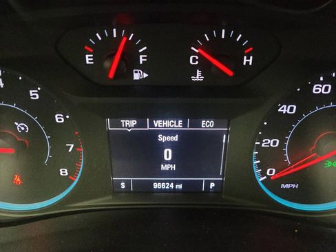 Used 2020 Chevrolet Malibu LT FWD image 23