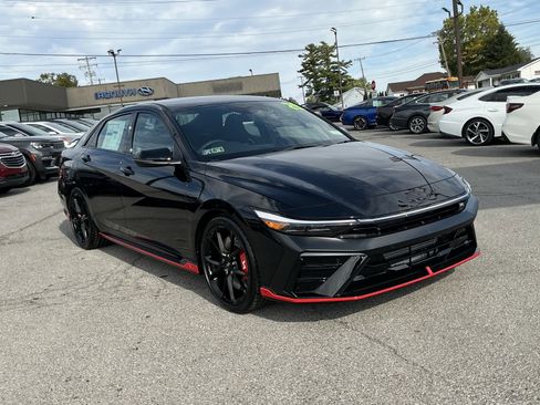 New 2025 Hyundai Elantra N image 1