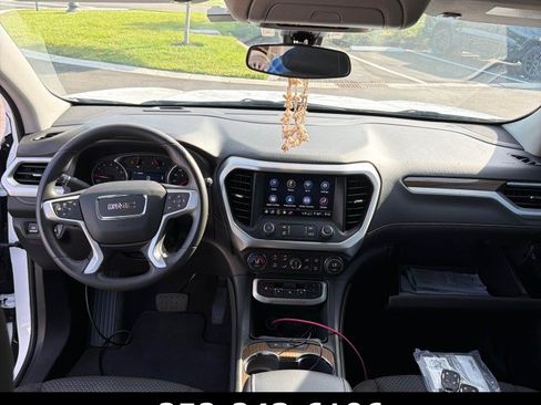 Used 2023 GMC Acadia SLE w/ Driver Convenience Package FWD image 6