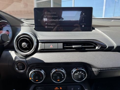 Used 2024 MAZDA MX-5 Miata RF Grand Touring image 18