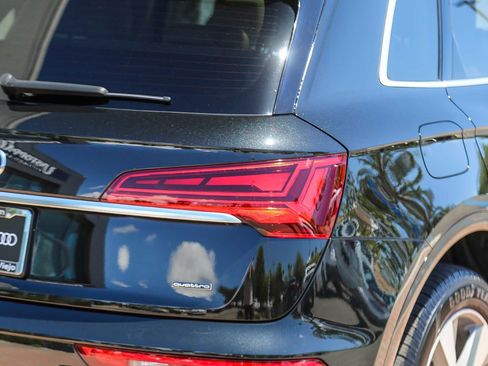 Certified 2023 Audi Q5 Premium w/ Convenience Package AWD/4WD image 8