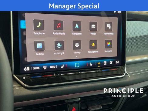 New 2025 Volkswagen Tiguan SE image 14