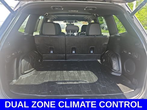 Used 2022 Subaru Forester Wilderness w/ Wilderness Package AWD/4WD image 17