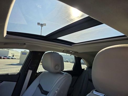 Used 2014 Cadillac XTS Premium image 9