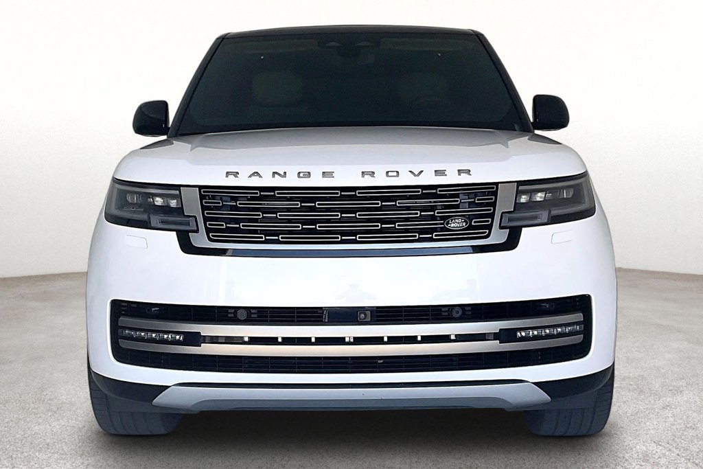 Used 2024 Land Rover Range Rover Autobiography AWD/4WD image 2