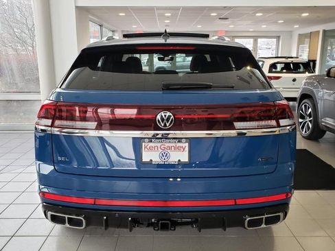 New 2026 Volkswagen Atlas Cross Sport SEL Premium R-Line AWD/4WD image 5