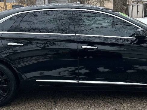 Used 2019 Cadillac XTS w/ Rear Seat Comfort Package image 5