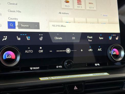 New 2026 Lexus TX 500h AWD image 23