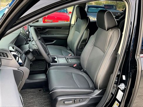 New 2026 Honda Odyssey Elite image 9
