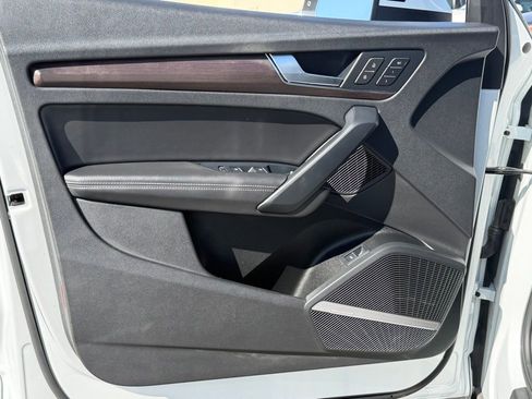 Used 2021 Audi Q5 2.0T Premium Plus image 17