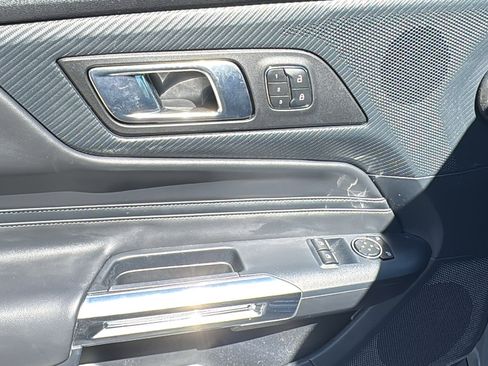 Used 2024 Ford Mustang GT Premium image 12