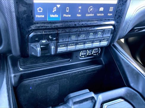 Used 2022 RAM 3500 Limited image 33