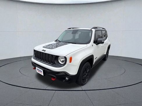 Used 2017 Jeep Renegade Trailhawk image 7