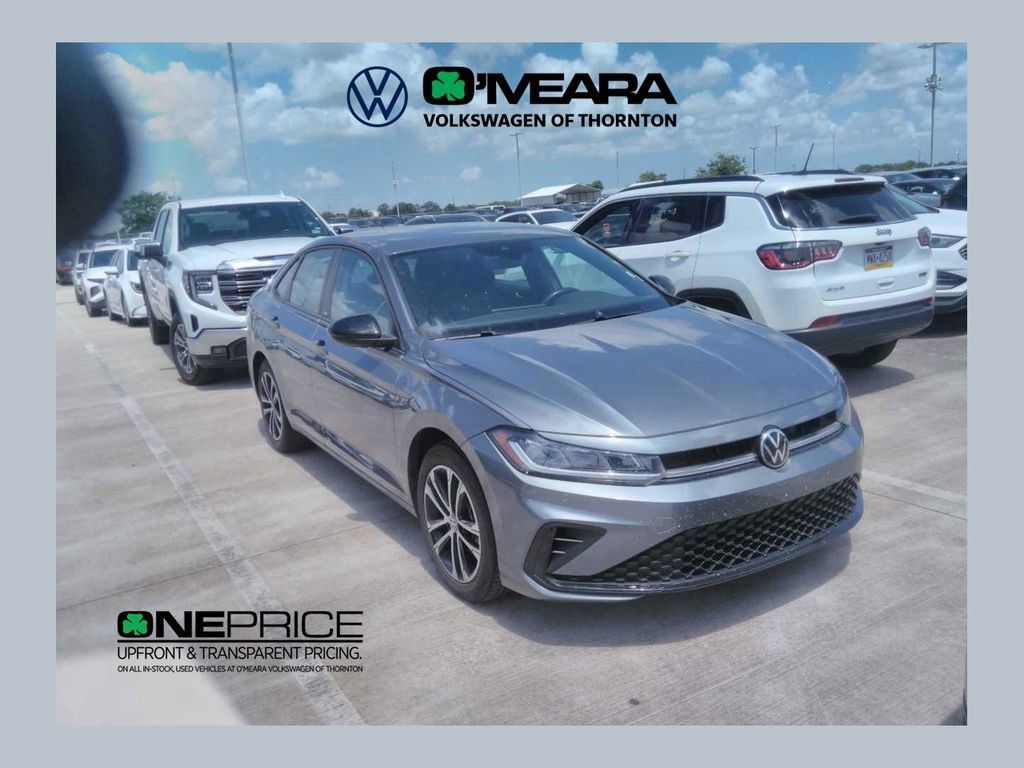 Used 2025 Volkswagen Jetta Sport FWD image 1