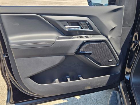 New 2026 Chevrolet Silverado EV LT image 19