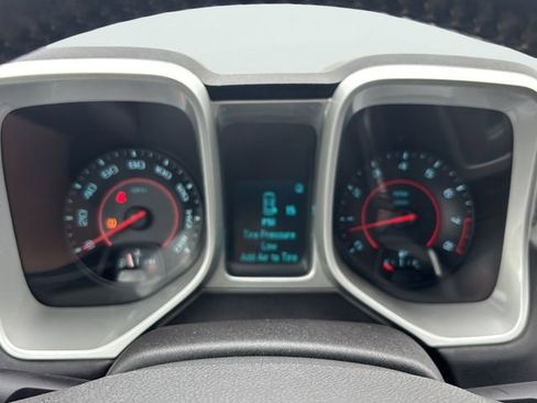 Used 2014 Chevrolet Camaro LT image 21