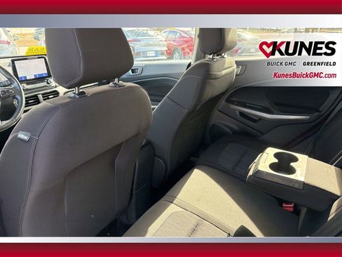 Used 2020 Ford EcoSport SE image 36
