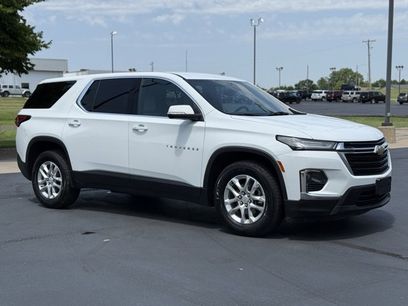 Used 2023 Chevrolet Traverse LS