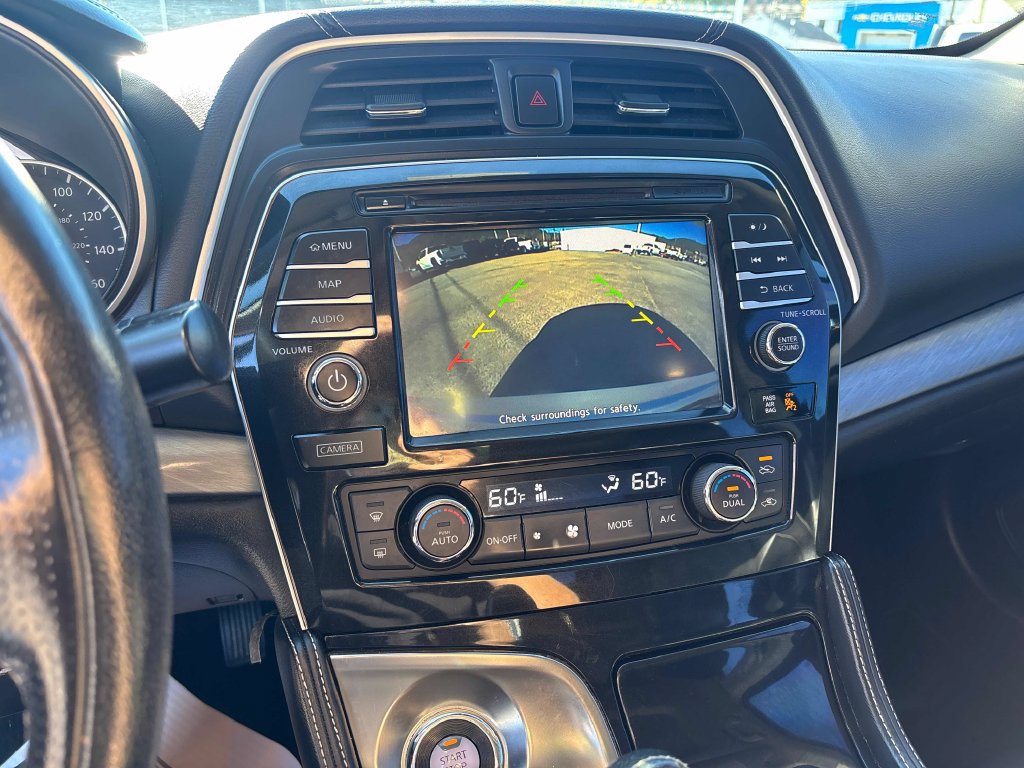 Used 2017 Nissan Maxima 3.5 SL FWD image 16