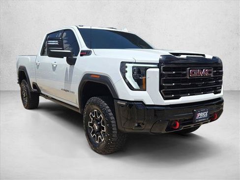 Used 2026 GMC Sierra 2500 AT4X AWD/4WD image 3