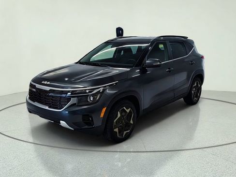 Certified 2024 Kia Seltos EX AWD/4WD image 1
