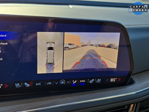 Used 2025 Chevrolet Tahoe High Country image 18