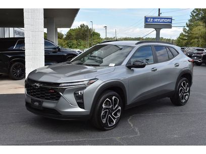 Used 2025 Chevrolet Trax RS w/ Driver Confidence Package