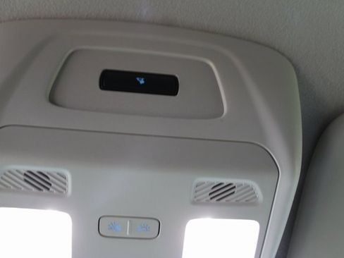 Used 2023 Ford Transit 250 Low Roof AWD w/ Exterior Upgrade Package image 17