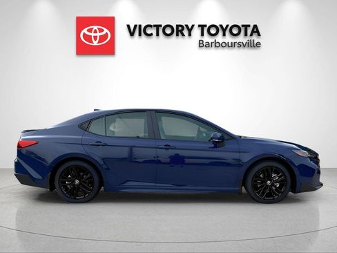 New 2026 Toyota Camry SE FWD image 4