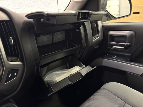 Used 2015 Chevrolet Silverado 1500 LT w/ All Star Edition AWD/4WD image 27