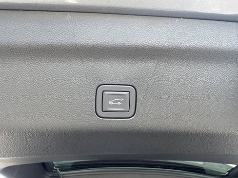 New 2026 Chevrolet Suburban Z71 w/ Comfort Package image 20