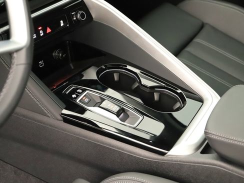 New 2026 Audi Q5 Premium Plus image 17