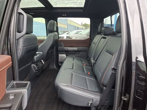 Used 2022 Ford F150 Lariat w/ Equipment Group 502A High image 12