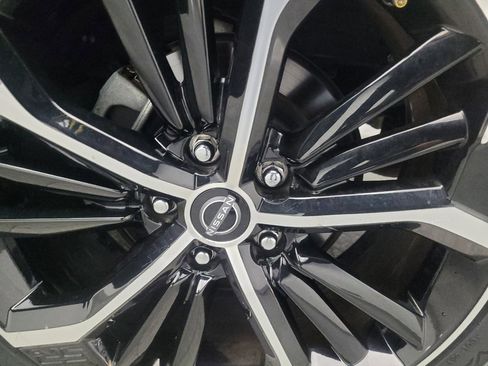 Used 2024 Nissan Altima 2.5 SR image 31