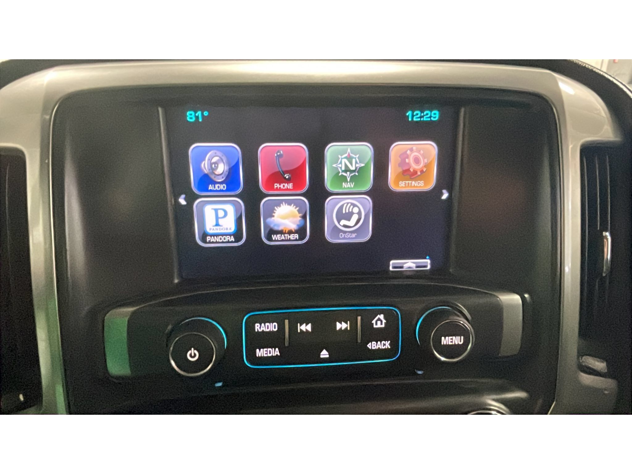 Used 2015 Chevrolet Silverado 2500 LTZ w/ Z71 Package, Off-Road AWD/4WD image 13