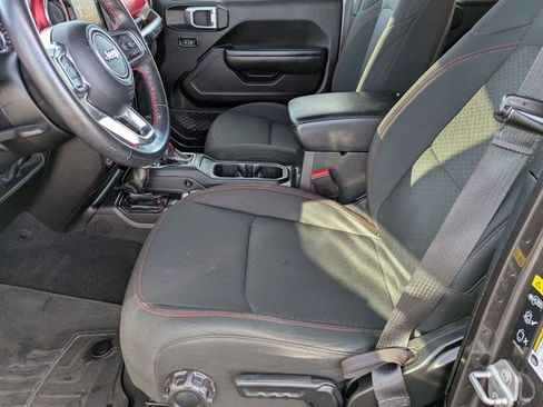 Certified 2022 Jeep Wrangler Unlimited Rubicon image 11