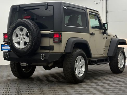 Used 2017 Jeep Wrangler Sport w/ Quick Order Package 24S AWD/4WD image 5