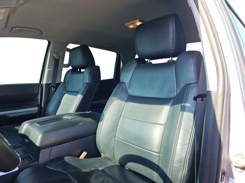 Used 2020 Toyota Tundra SR5 w/ SR5 Leather Package AWD/4WD image 12