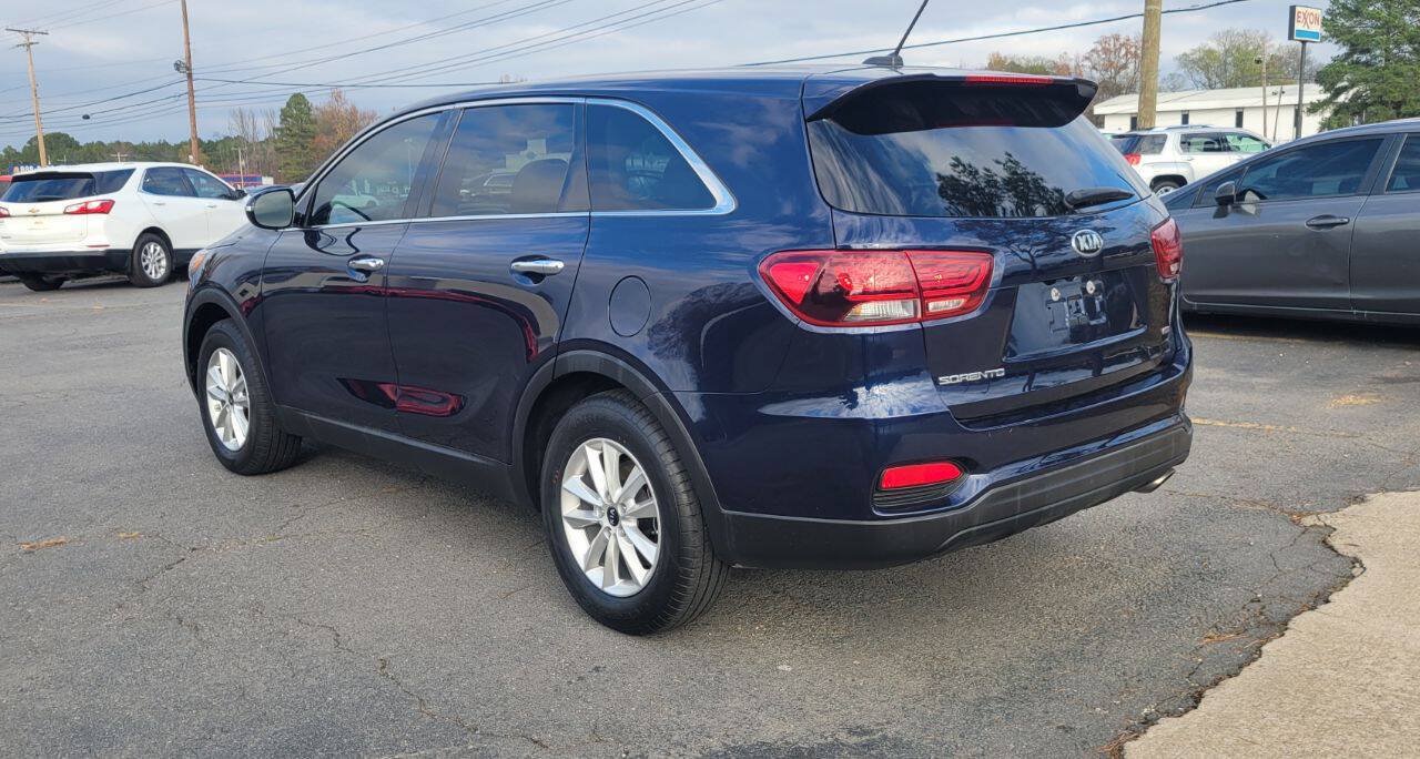 Used 2020 Kia Sorento LX FWD image 5