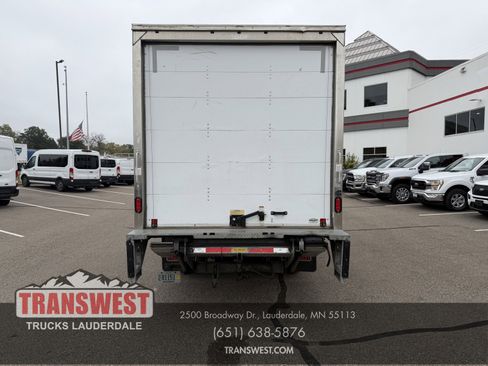 Used 2019 Isuzu NPR image 4