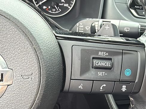 Certified 2021 Nissan Rogue SL AWD/4WD image 11