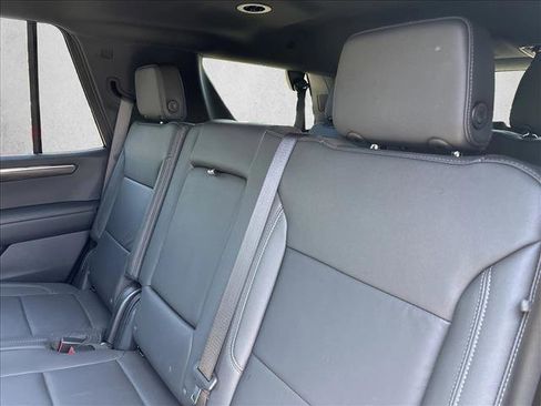 Used 2025 Chevrolet Tahoe Z71 AWD/4WD image 20
