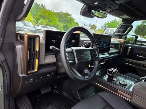 Used 2024 GMC Hummer EV 3X w/ Extreme Off-Road Package AWD/4WD image 30